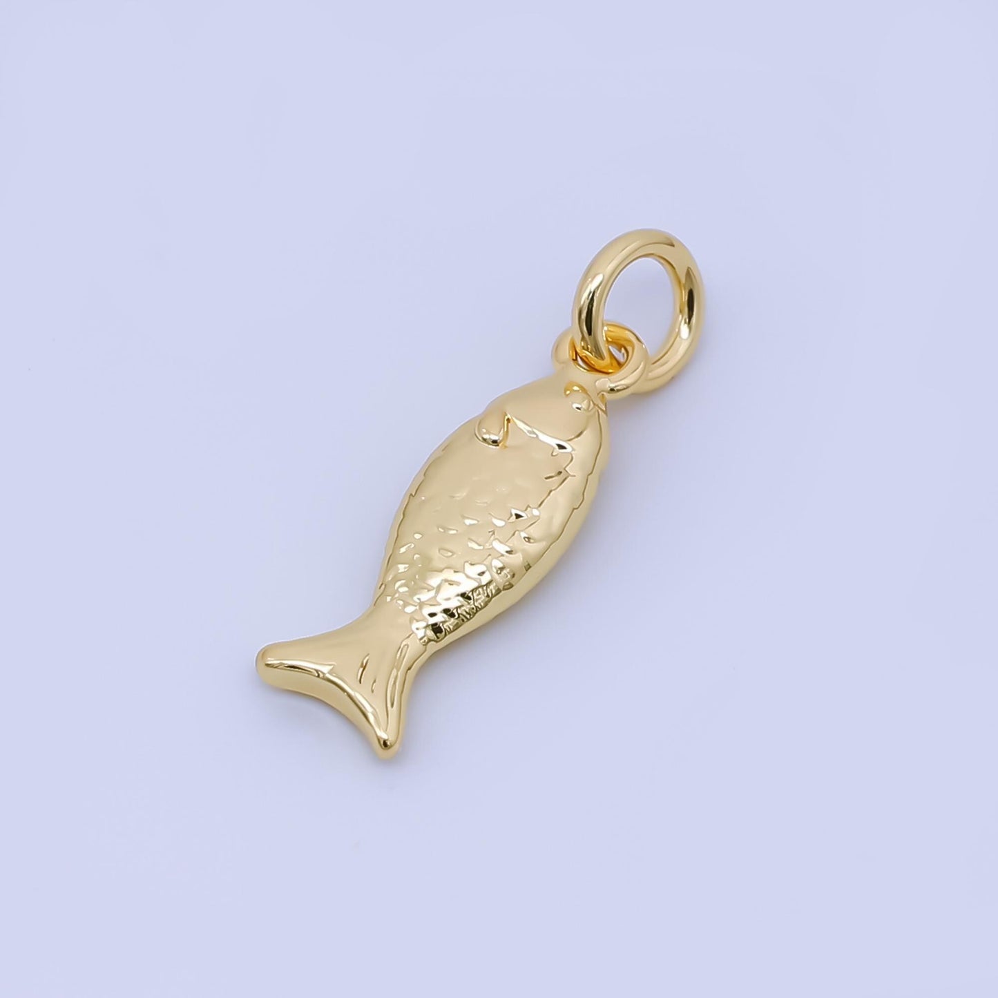 Mini Fish Charm 24K Gold Filled Fisher man Pendant Animal Bracelet Necklace for DIY Jewelry Making Supply AJ-464