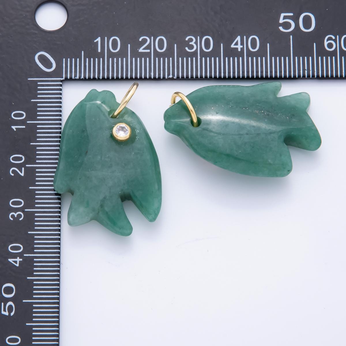 Bold Gemstone Fish Pendant Natural Stone Sea Life Animal Charm for Jewelry Making Supply 18k Gold Filled Charm Cord Scarf Necklace ah-882