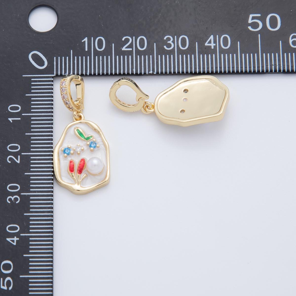 18K Gold Filled White Flower Shell Pearl Molten Drop Micro Paved CZ Snap Latch Bail Pendant | AH780
