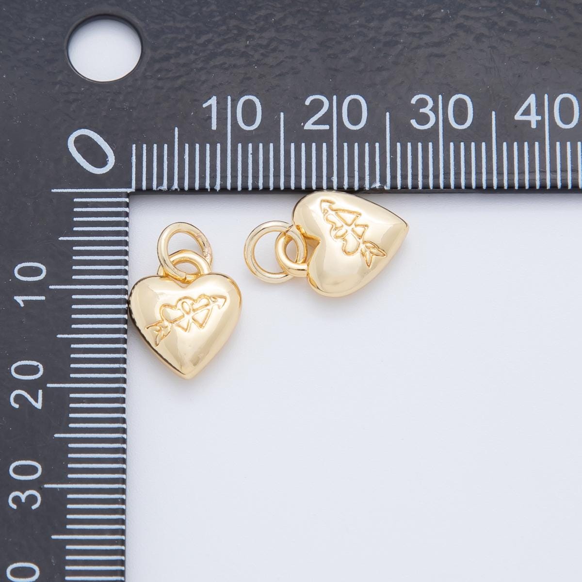 Mini gold heart charm Love Arrow pendant for necklace bracelet earring component Valentine Jewelry Inspired AF-709