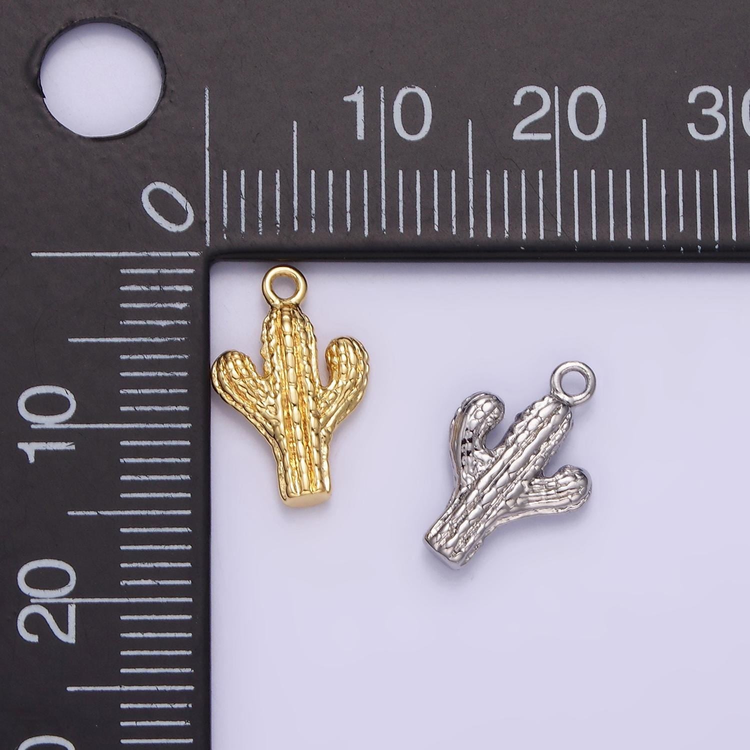 Dainty gold cactus pendant | gold cactus charm | gold cactus necklace bracelet earring charm for diy jewelry supply wholesale jewelry W532