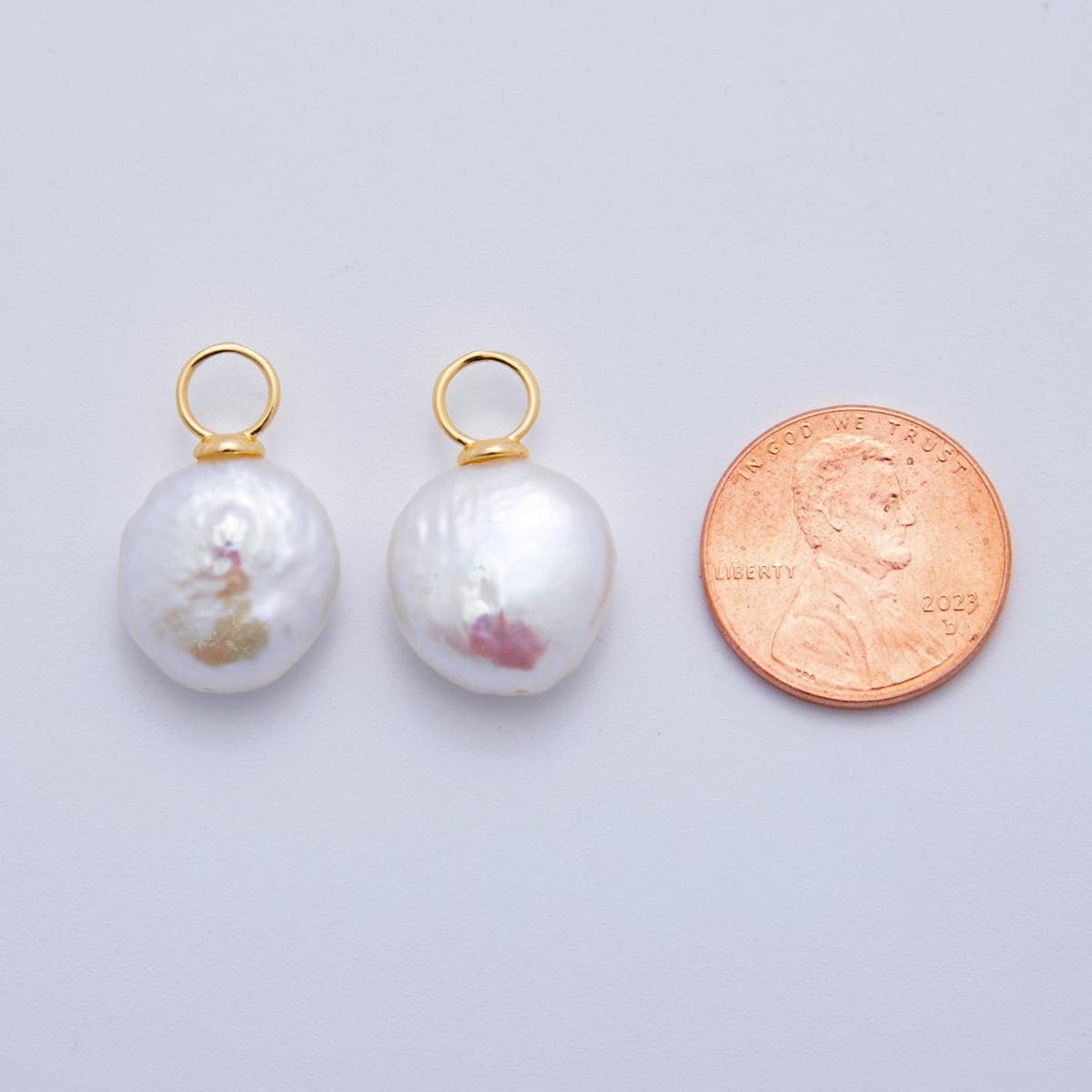 Dainty Gold white button baroque oval pearl charm teardrop genuine freshwater mermaid pearls pendant AF-622