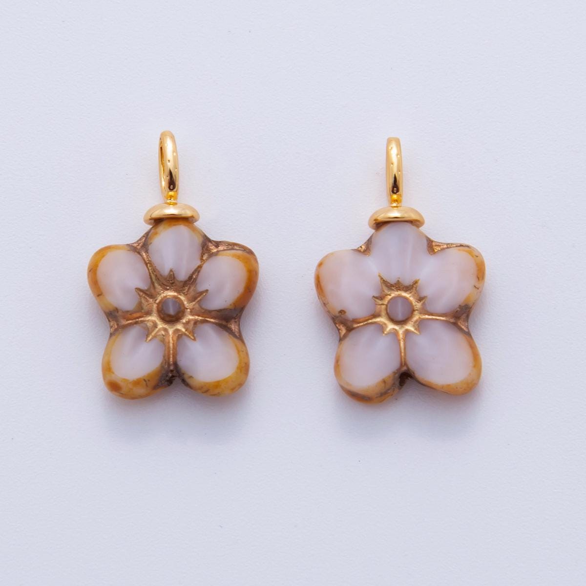 Hand-Painted Floral Resin Charms – Gold Accented Forget Me Not Flower Drop Charm Vintage Bohemian Style AF-719