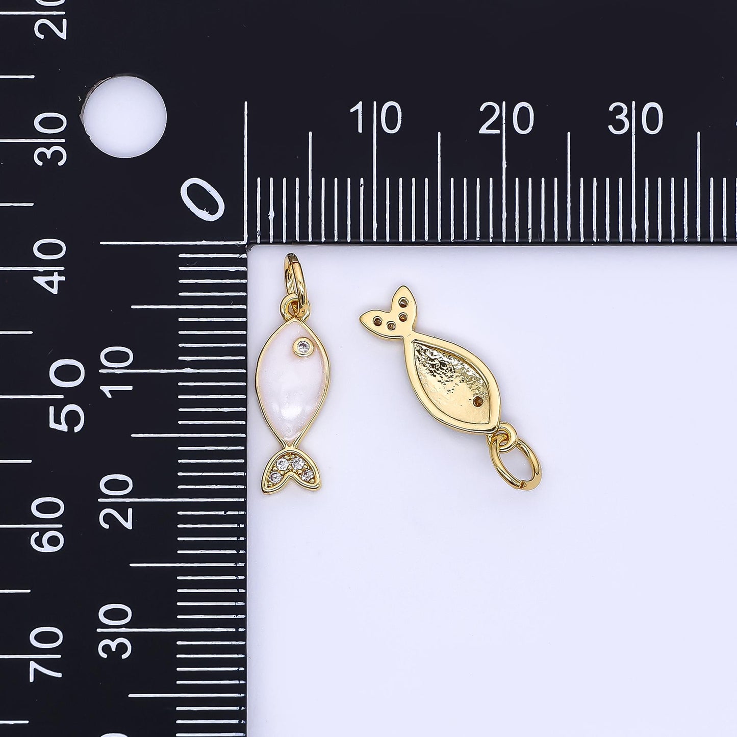 Mini Gold fish Charms 24K Gold Filled Enamel Baby Sardines Pendant Charm Bracelet Necklace for DIY Jewelry Making Supply W-167