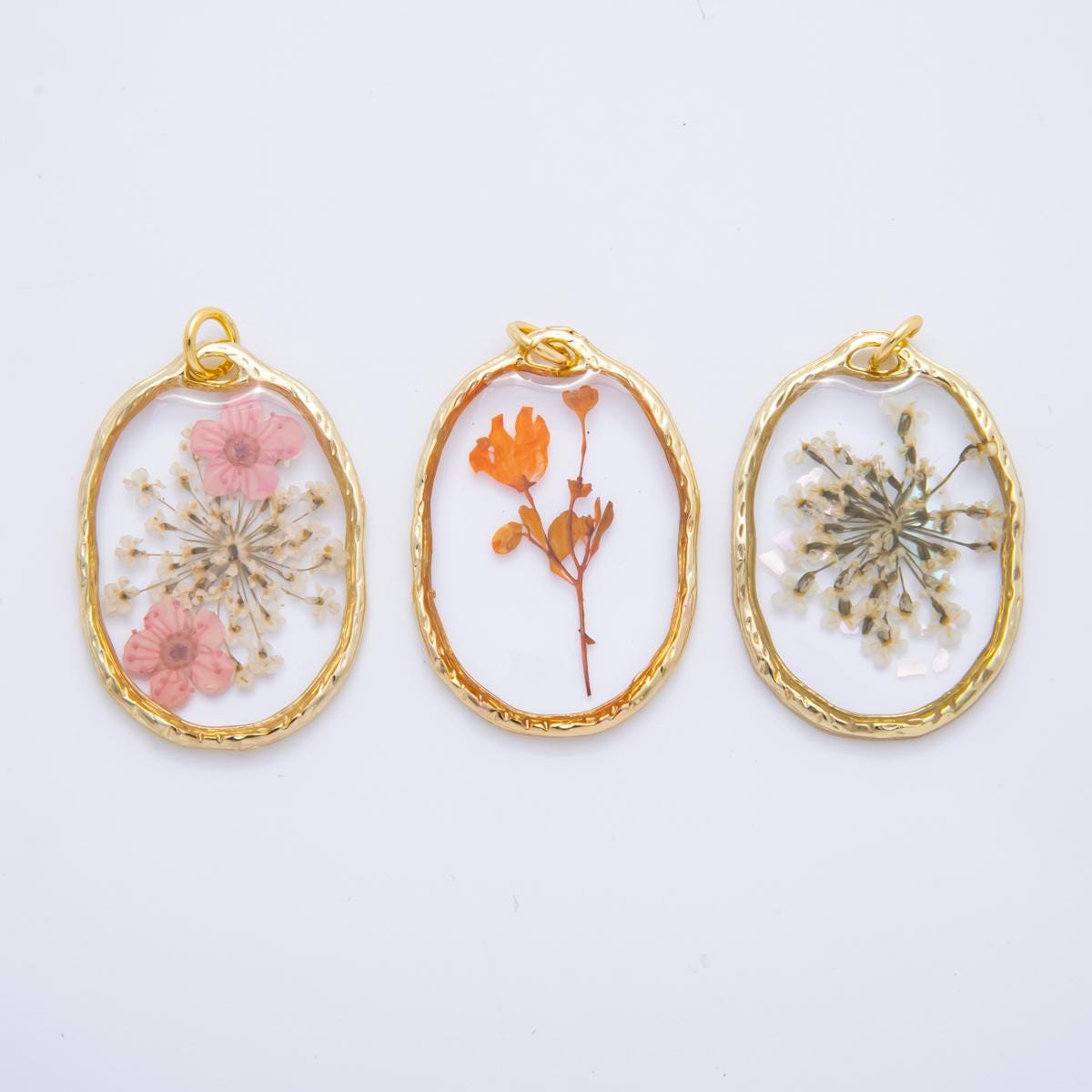 18K Gold Filled 31mm Oval Resin of Wildflower Charm | AH846 - AH848
