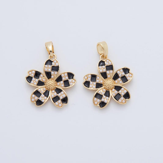 18K Gold Filled Shell Pearl Checkered Flower Pendant | AH-763