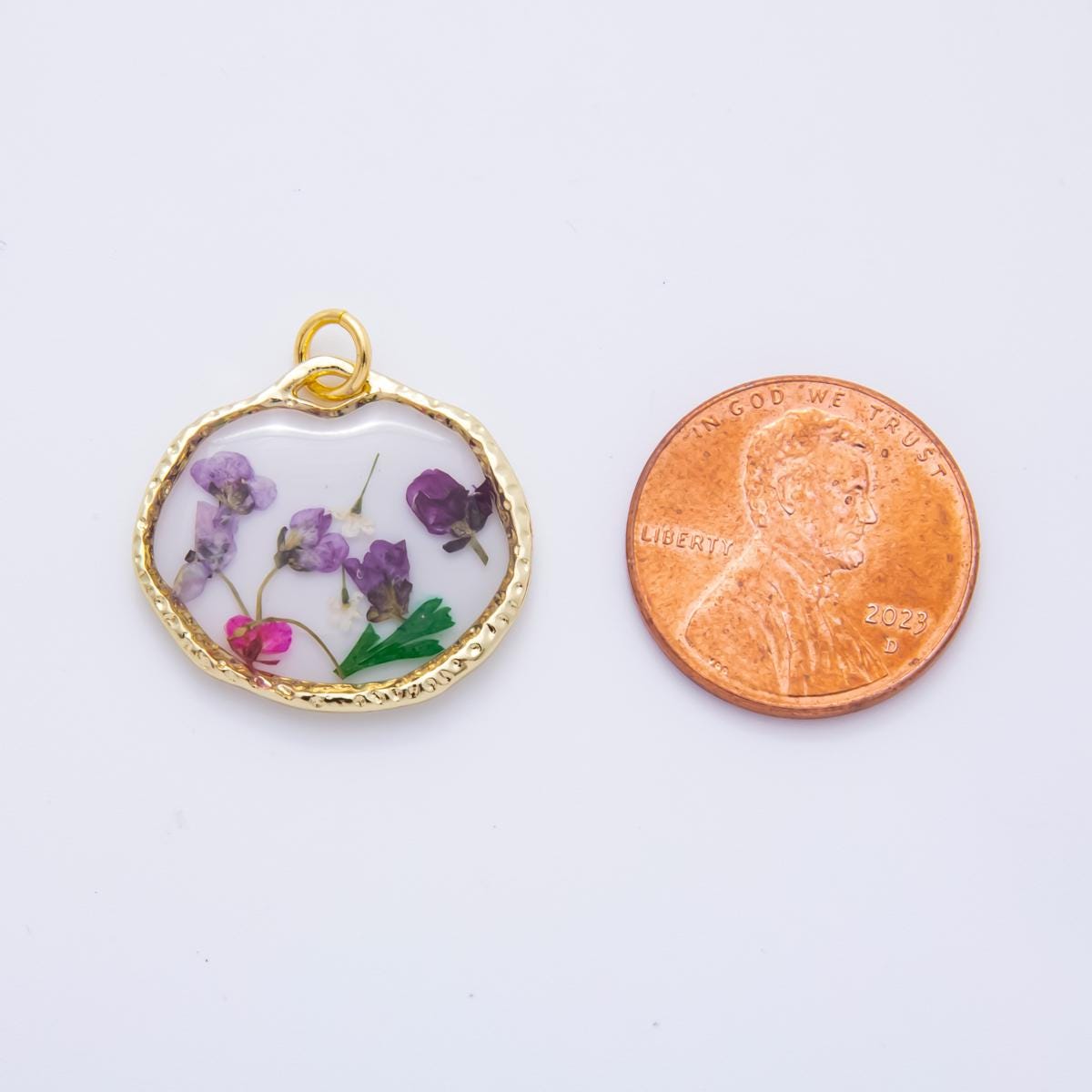 18K Gold Filled 23mm Resin Flower Halo Medallion Charm | AH866 - AH870