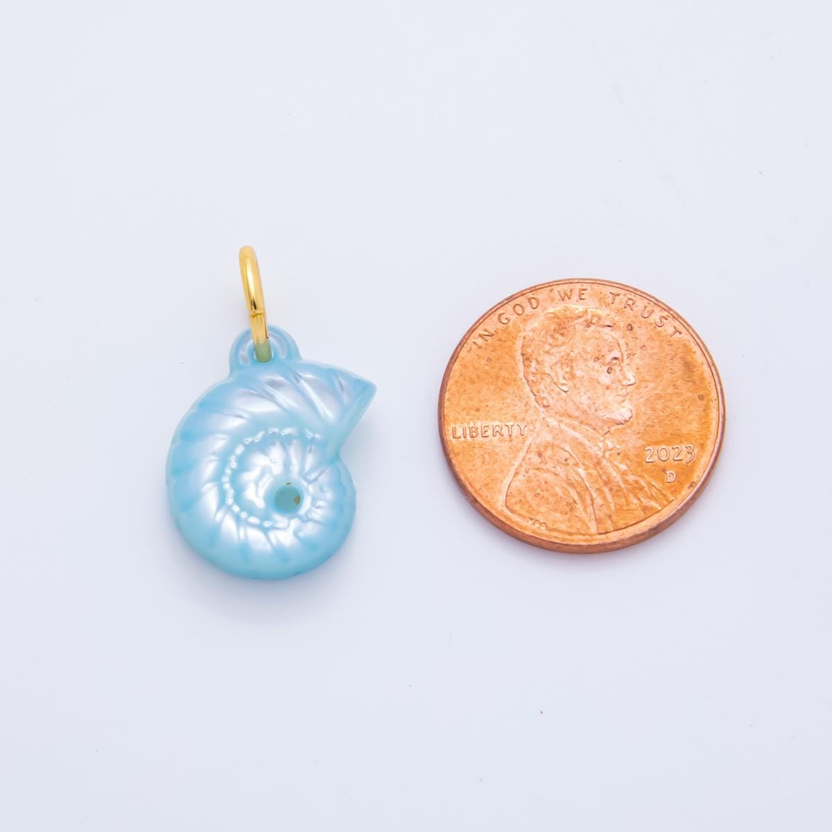 Colorful Dainty Shell Pearl Charm Amanite charms Ammonite Shell Dangle Charm Beach Under the Sea Jewelry Inspired AH-825