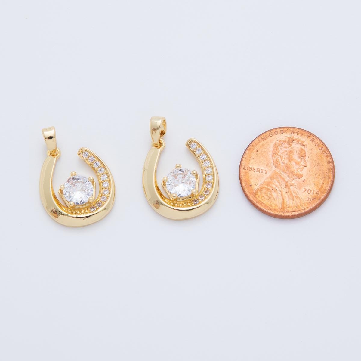 18K Gold Filled Clear CZ Micro Paved Horseshoe Pendant | AH775