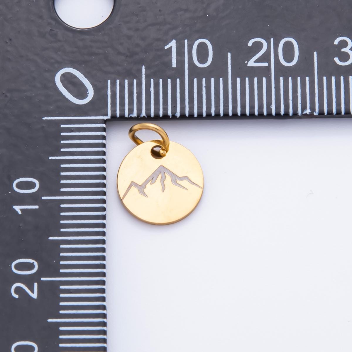 Mini Gold Stainless Steel Coin Pendant Engrave Laser Jewelry Making Supply 13mm Round Charm AH-904