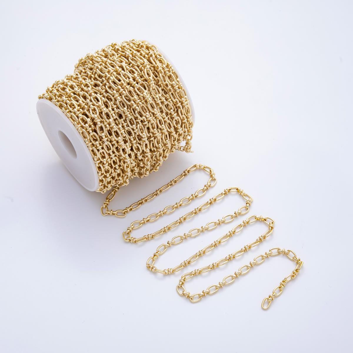16K Gold Filled Stadium Cable Paperclip Chain by Yard, Link Cable Oval Elongate Chain Wholesale bulk Roll Chain for Jewelry Making Roll-1696