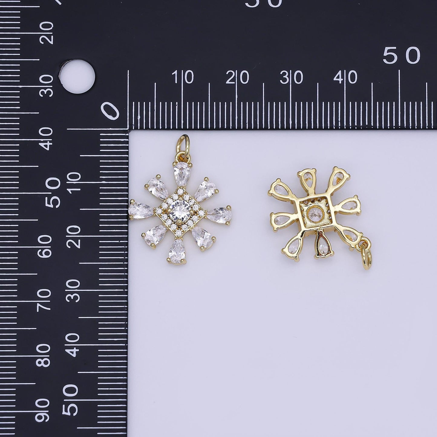 Mini CZ Pave Gold Snow Flake Charms Dainty 24k Gold Filled Winter Pendant for Bracelet Earring Necklace AJ-352