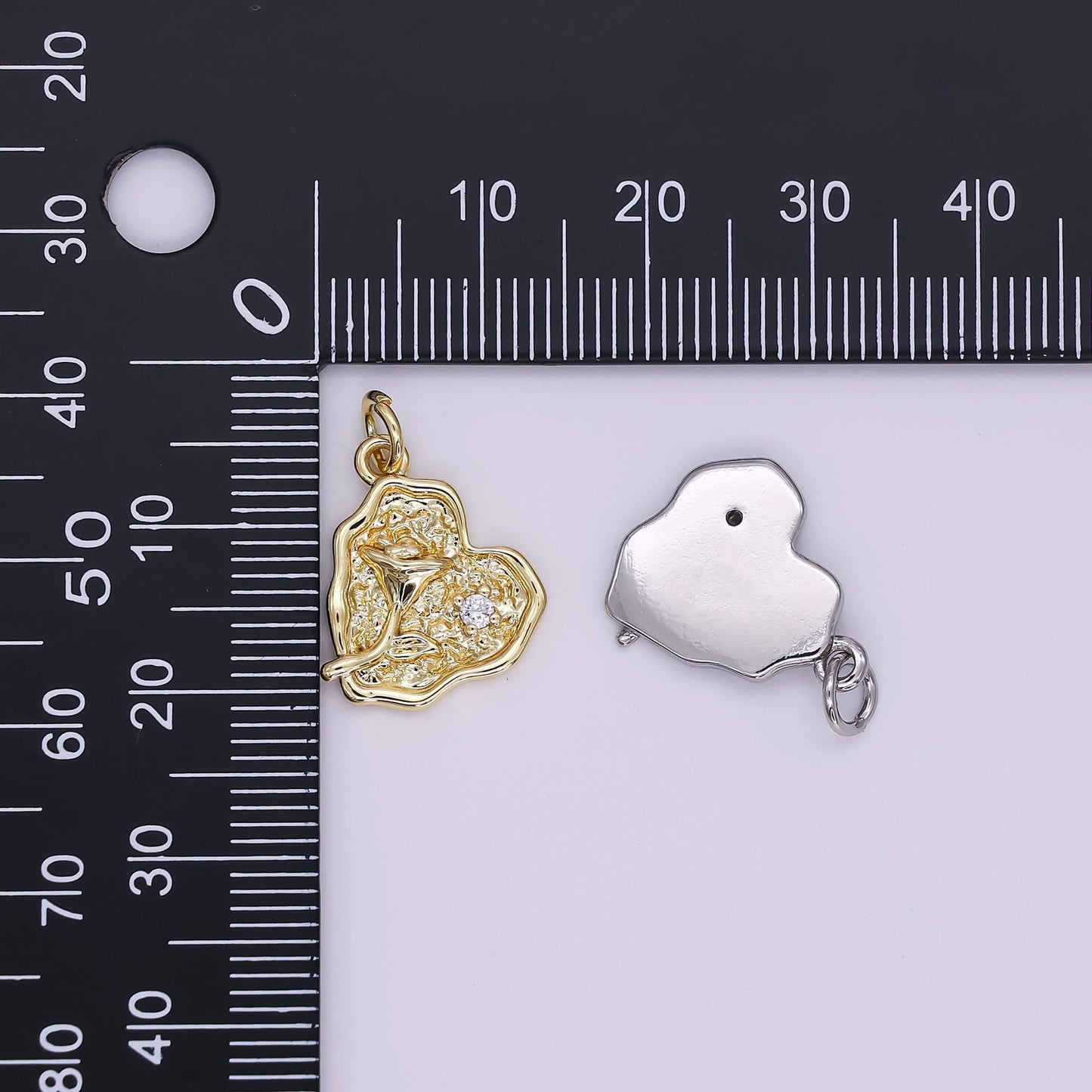 Mini Gold Heart Charms Dainty Gold Floral Pendant Cubic Rose Spring Garden Charm for Necklace Bracelet Jewelry Making Supply AJ341
