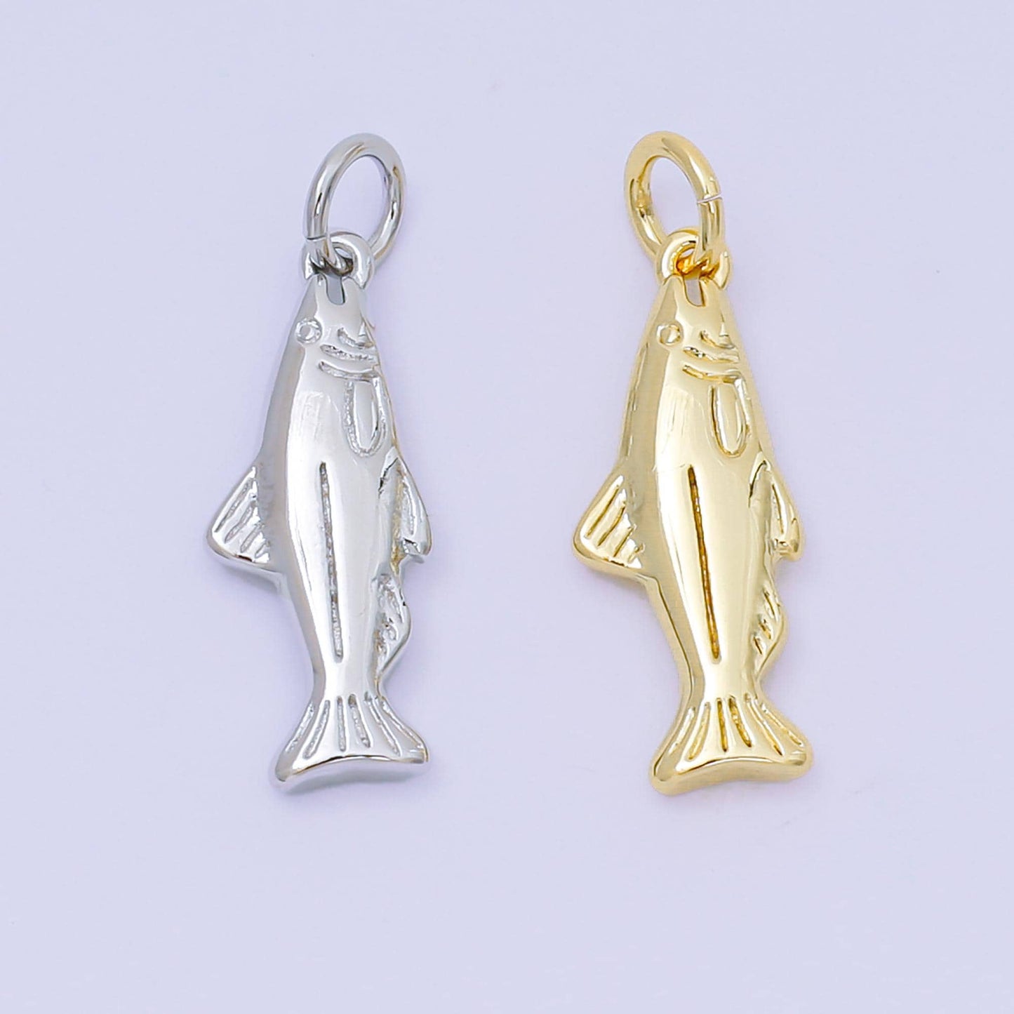 Dainty 24k Gold Filled 18.8 mm fish Charm minimalist Ocean Animal charm in gold silver sardine fish pendant | AH-604
