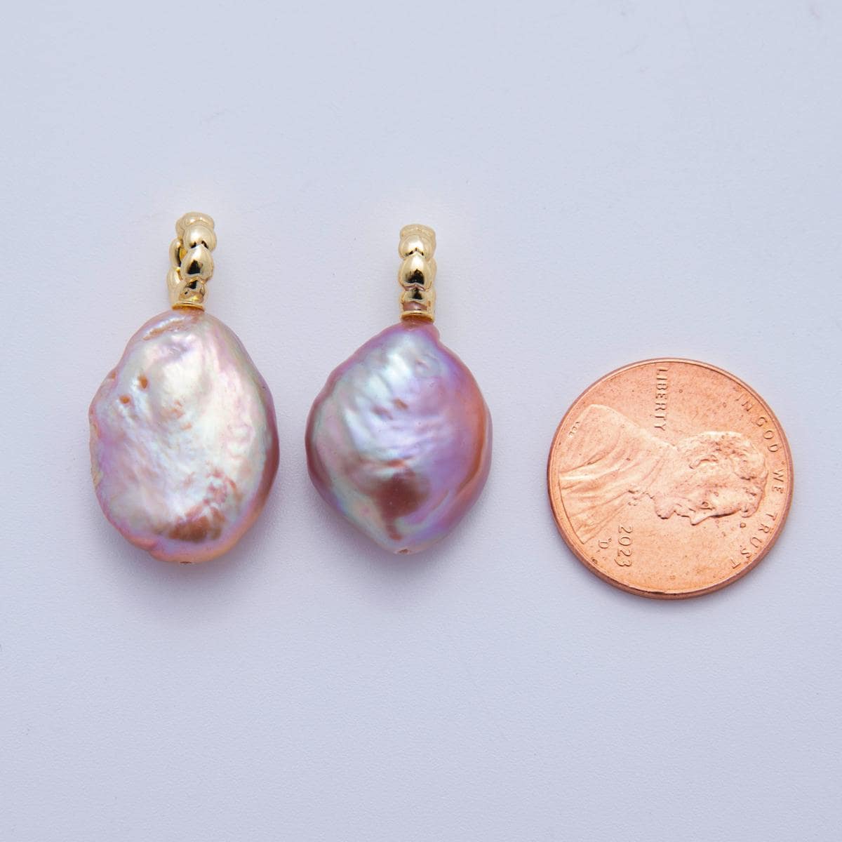 Dainty pretty mauve pink purple oval baroque pear pearl charm teardrop Irregular genuine freshwater mermaid pearls pendant AF-620