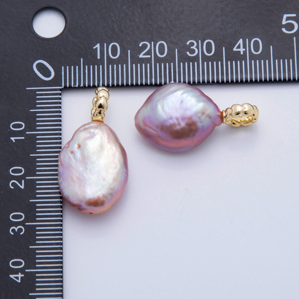 Dainty pretty mauve pink purple oval baroque pear pearl charm teardrop Irregular genuine freshwater mermaid pearls pendant AF-620