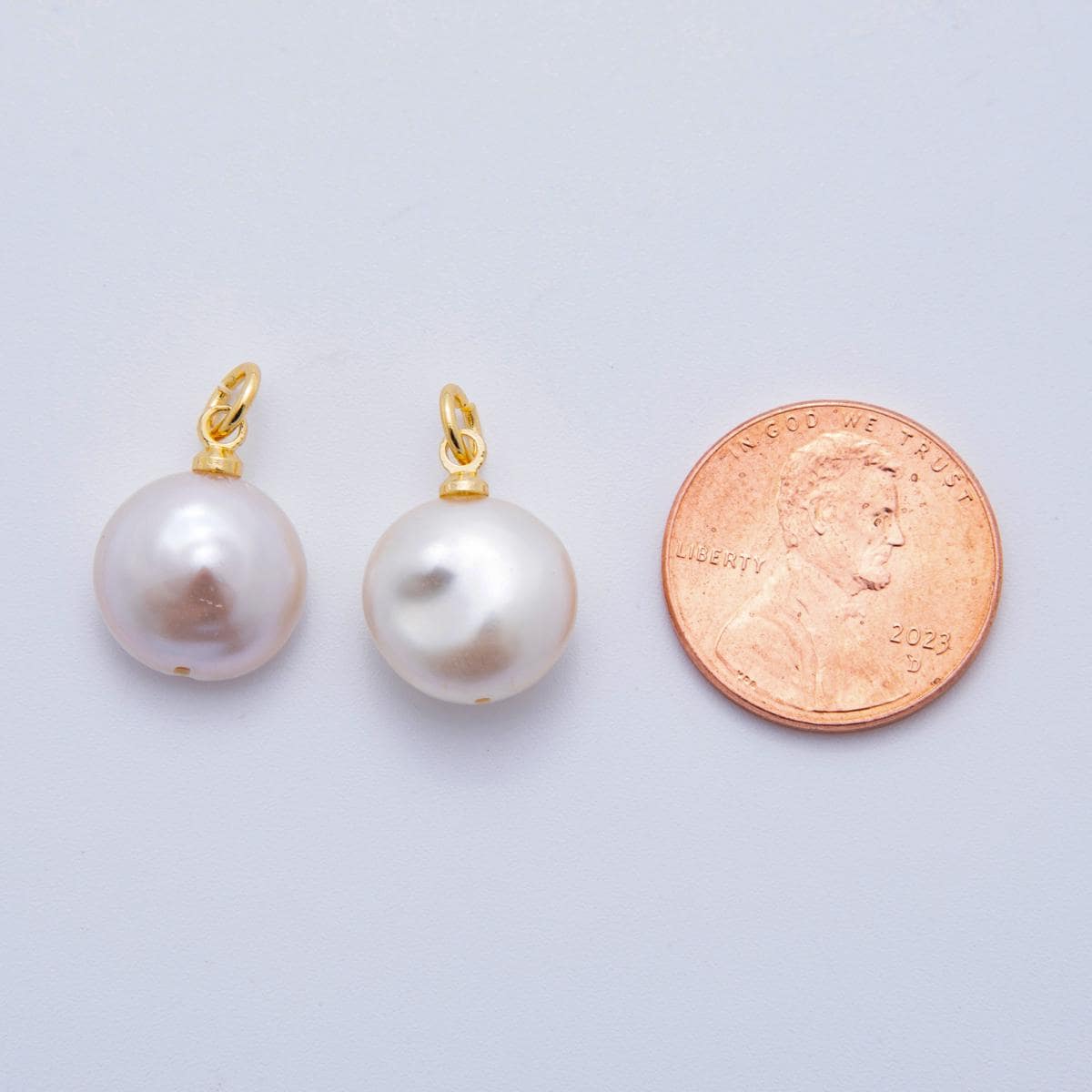 18K Gold Filled White Freshwater Pearl Button Drop Pendant | AF-624