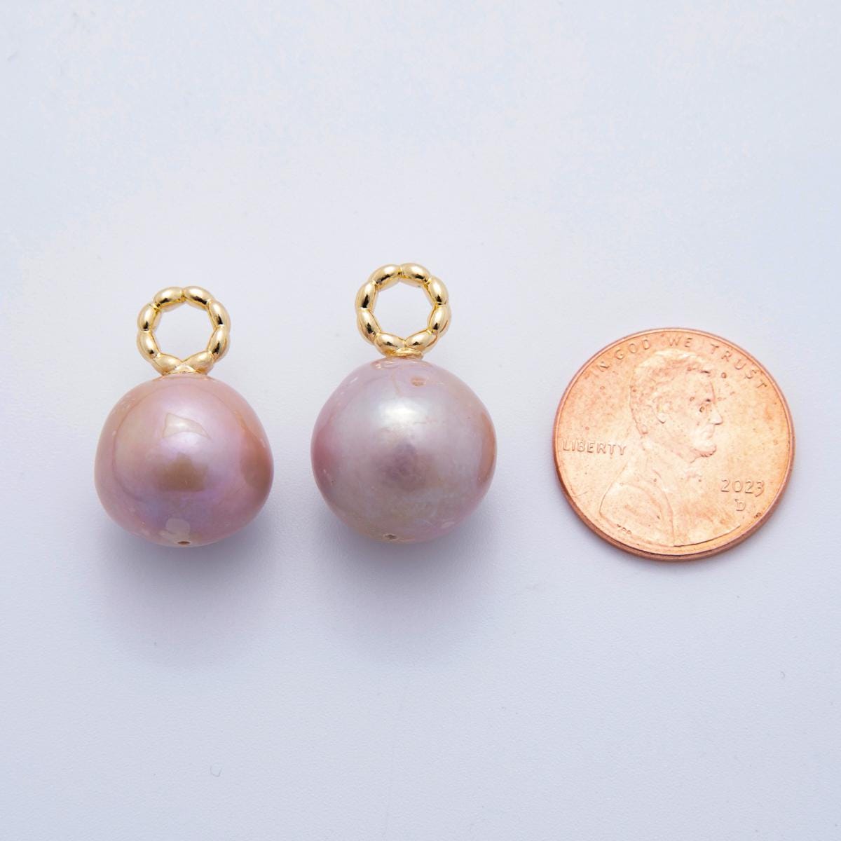 14K Gold Filled Purple, Pink Freshwater Pearl Round Charm Pendant | AF-627