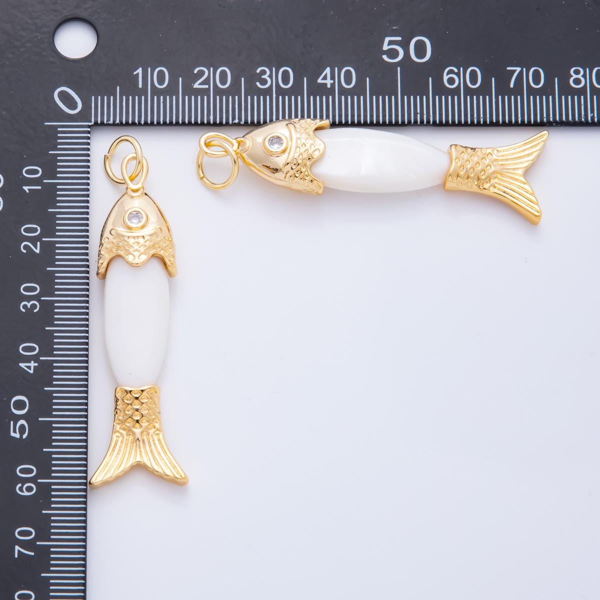 Handmade 18K Gold Filled White Shell Pearl Fish Charm Drop Dangle Pendant | AF-925