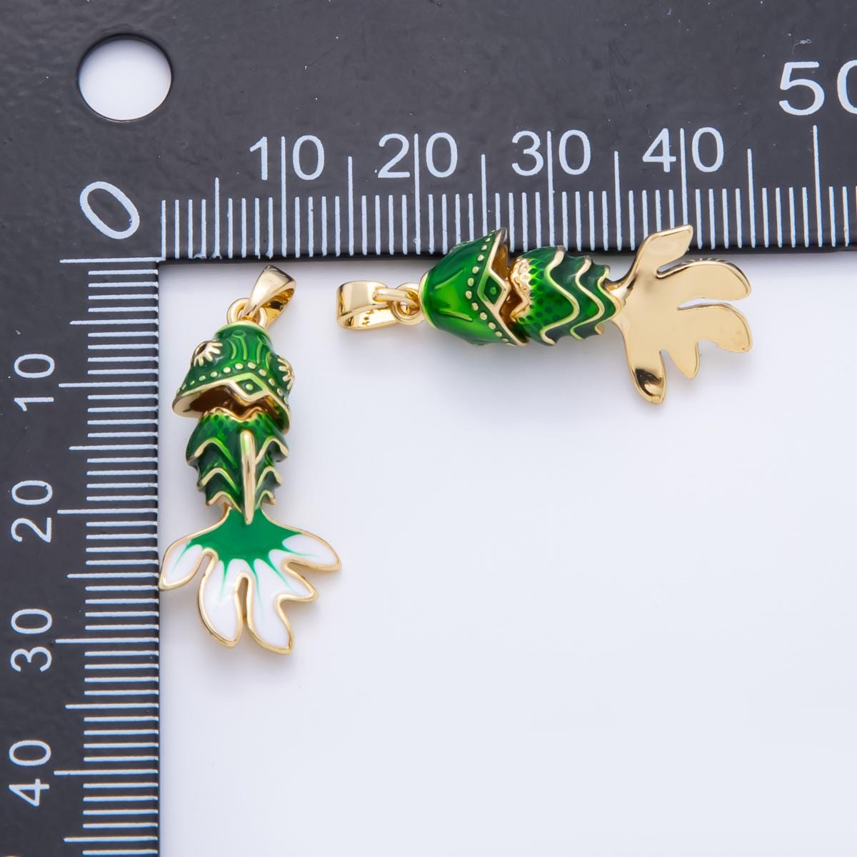 Mini Enamel Green fish Charms 24K Gold Filled Koi fish Pendant, fish Charm Bracelet Necklace for DIY Jewelry Making Supply AH-815