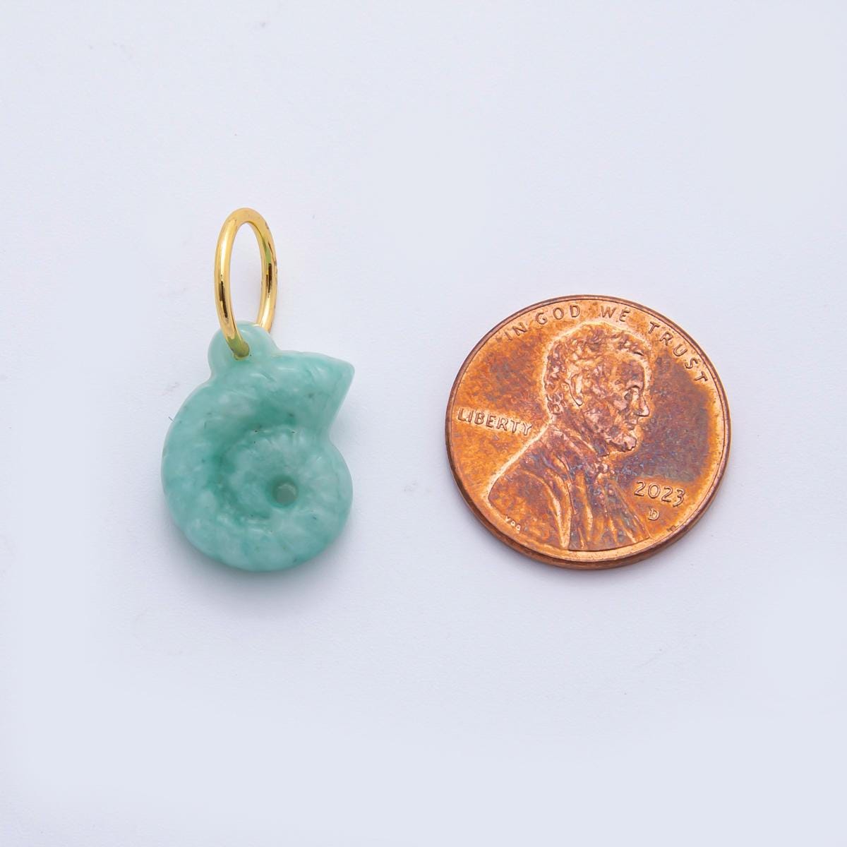 Gemstone Conch Sea Shell Pendant, 18K Gold Filled Beach Semi Precious Stone Sea Snail Conch Shell Charm For Necklace Bracelet Component C548