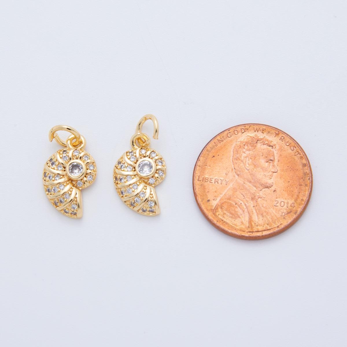18K Gold Filled Amanite charms Shell Charm Pendant Ocean Sea Life Beach Ammonite CZ Charm Bracelet Necklace for Jewelry Making Supply AF-803