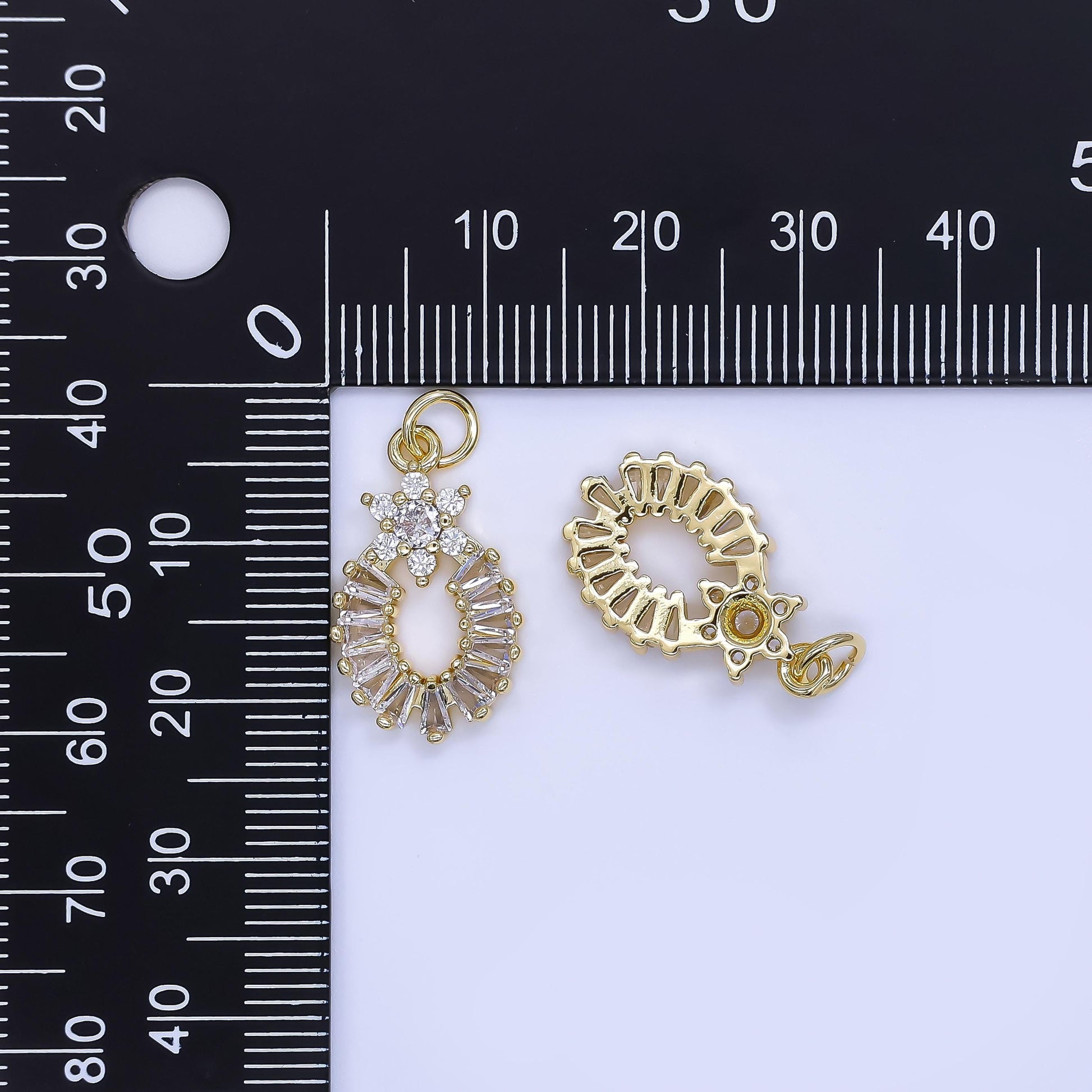 Vintage Cubic Zirconia charm Mini Oval Flower Charm AJ-510