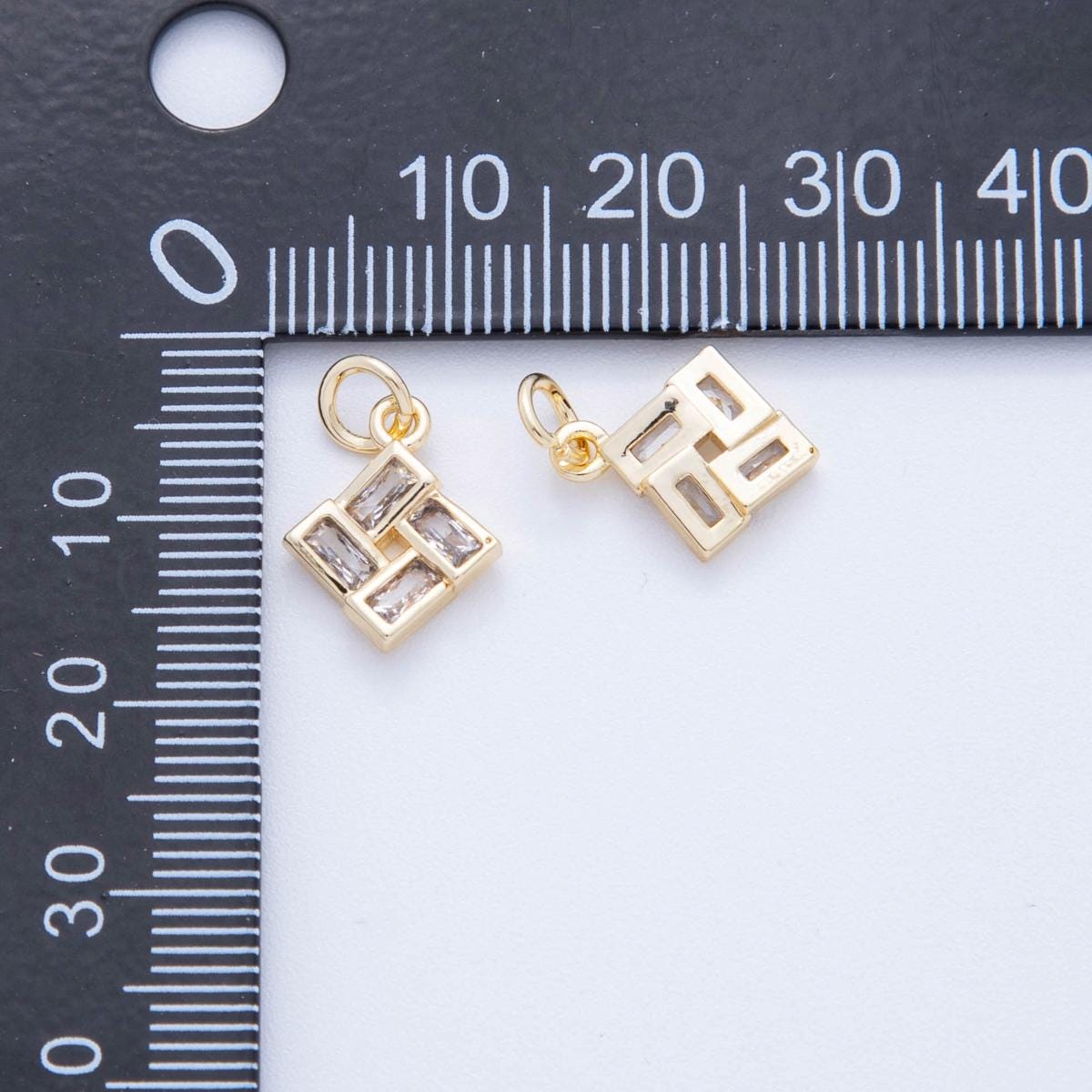 18K Gold Filled Rhombus Pendant Mini Geometric Tile Charm Bracelet Necklace for DIY Jewelry Making Supply AF-823