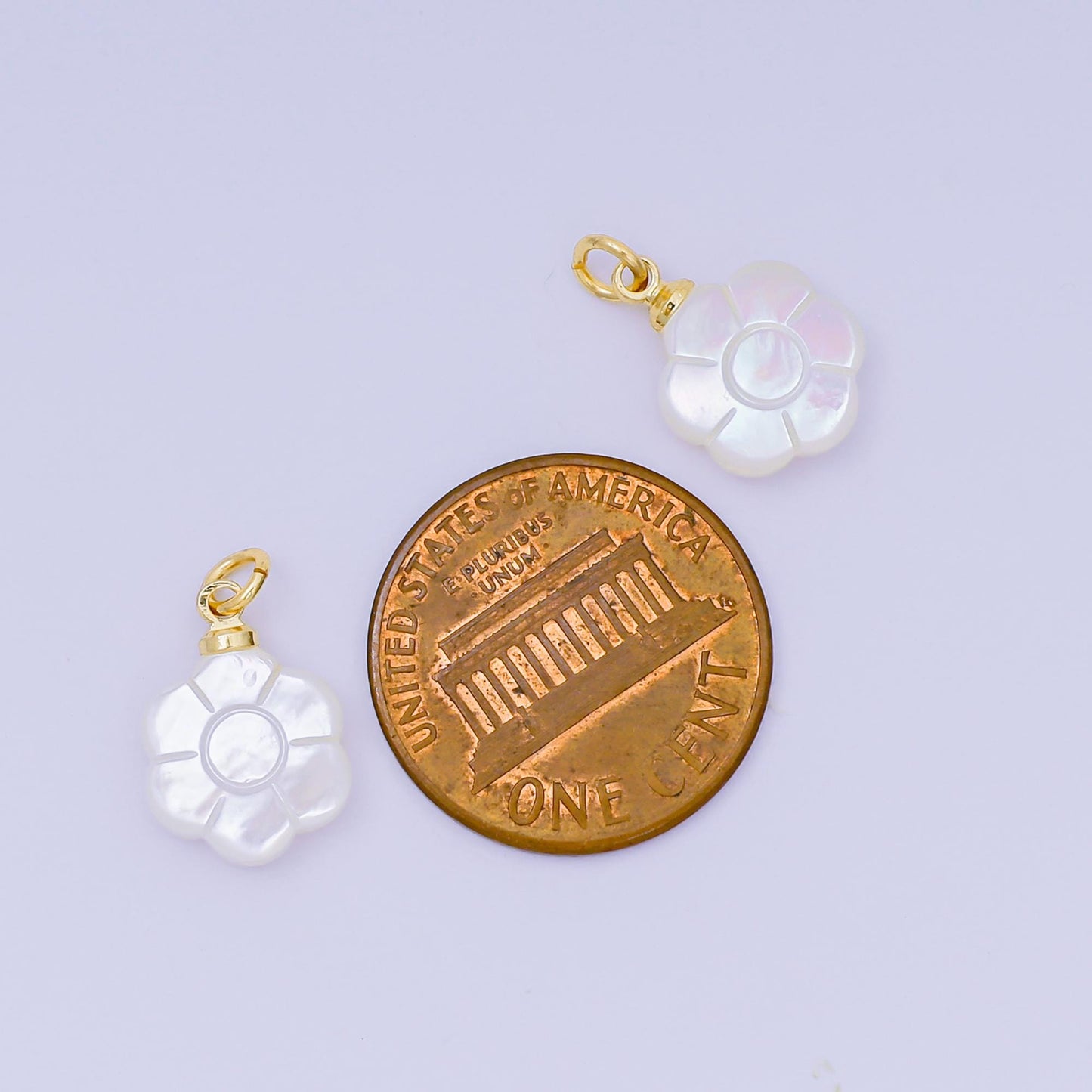 24k gold filled shell pearl Daisy charms flower pendant for bracelet necklace earring charm P-1598