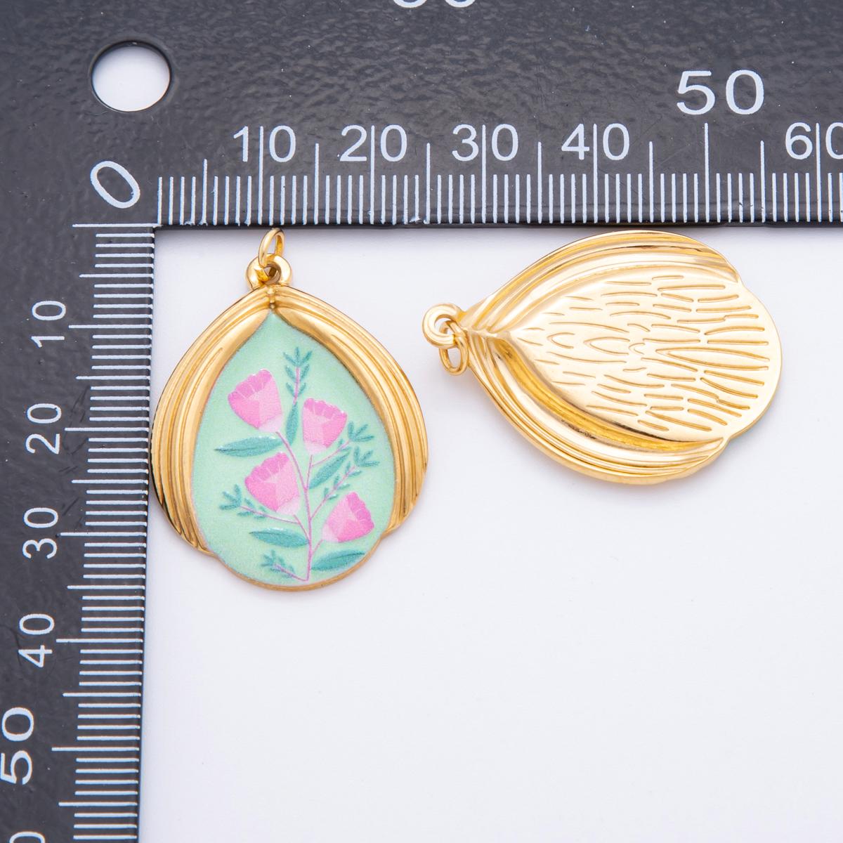 Shabby Chic Inspired Charm Necklace Flower Oval Pendant in PVD Gold Stainless Steel J-166