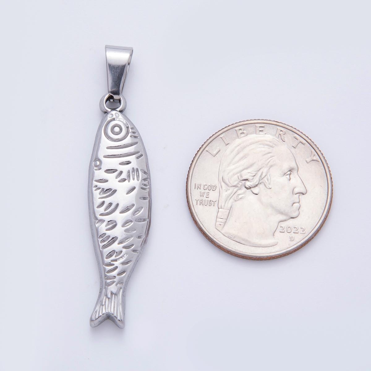 Stainless steel 47.3mm fish Sardines Charm minimalist Animal Pendant in gold sardine fish pendant | p-802