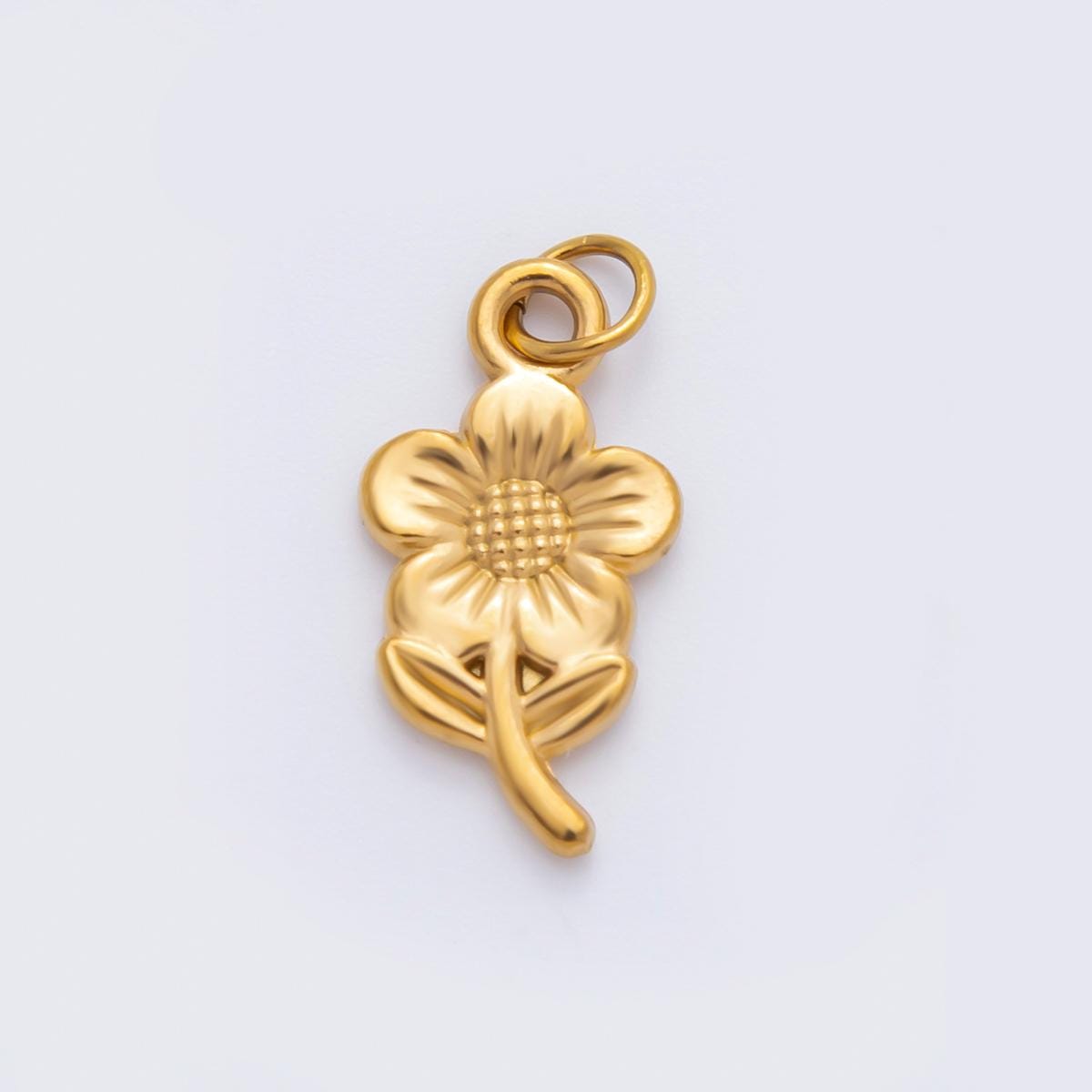 PVD Gold Stainless Steel 22.5mm Daisy Flower Charm Cute Floral Pendant | C-190