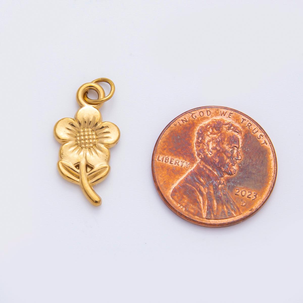 PVD Gold Stainless Steel 22.5mm Daisy Flower Charm Cute Floral Pendant | C-190
