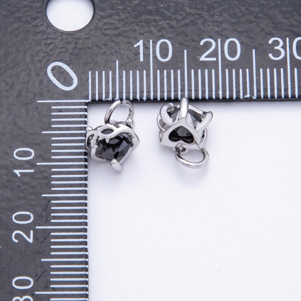 Heart CZ Charms Black Crystal Heart Pendant with Vine Design for Jewelry Making Supplies C-707
