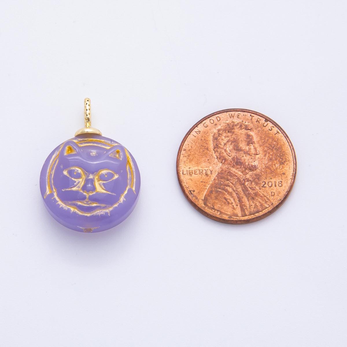 Dainty Colorful Cat Charm Animal pendant miniature gold Kitten charm for Pet necklace jewelry supply N-238