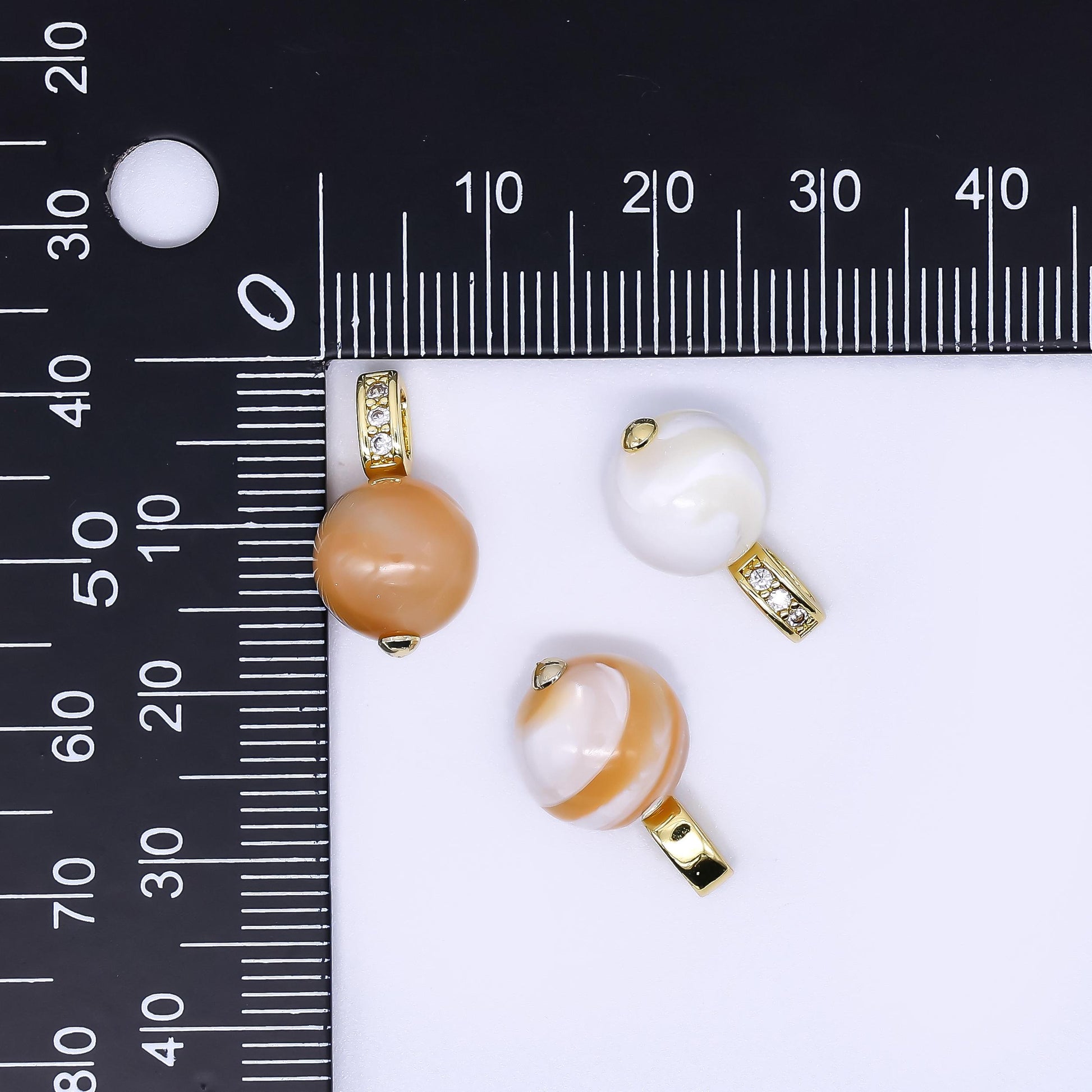Mini Gold Filled Brown pearl charm 10 mm Round shape Shell Pearl charm CZ loop af-553