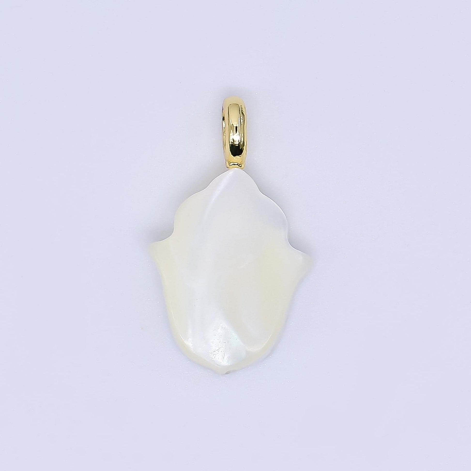 Hamsa Hand pearls charm gold 19.2x11.6mm white Shell pearls for necklace bracelet earring Amulet jewelry making minimalist AF-551