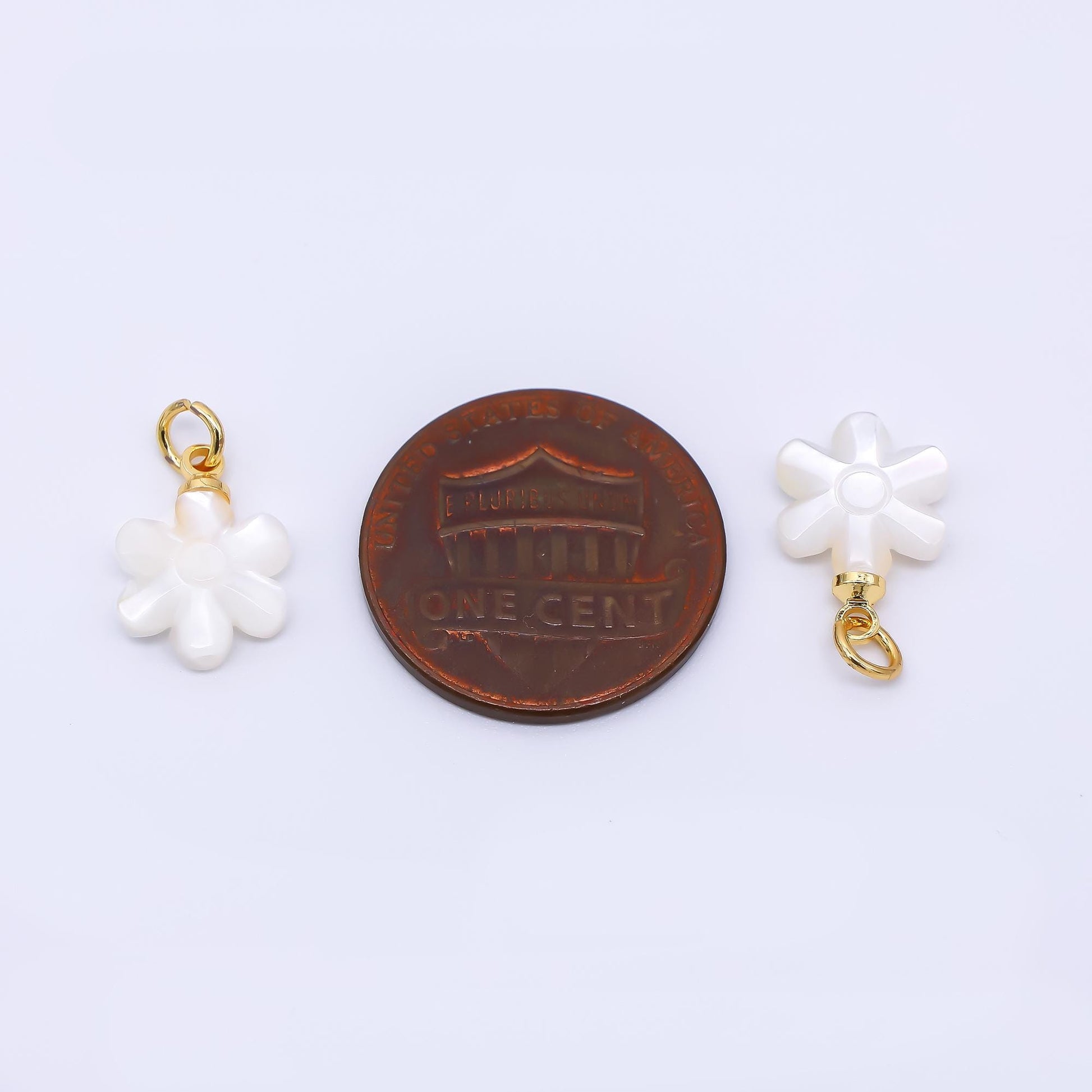 24K Gold Filled 13mm Sea Shell Pearl Bright White Blooming Flower Charm | P-1794
