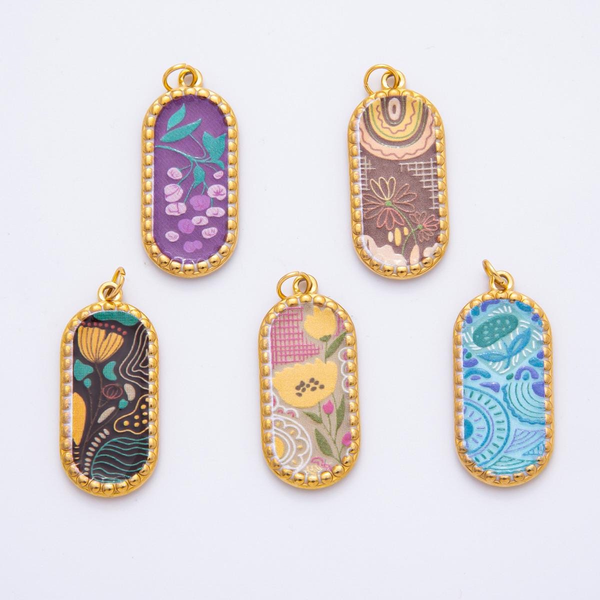 Embossed Design Enamel Painting Artsy Long Oval Pendant Charm PVD Gold Plated Frame Flower Jewelry Bohemian Inspired J-723