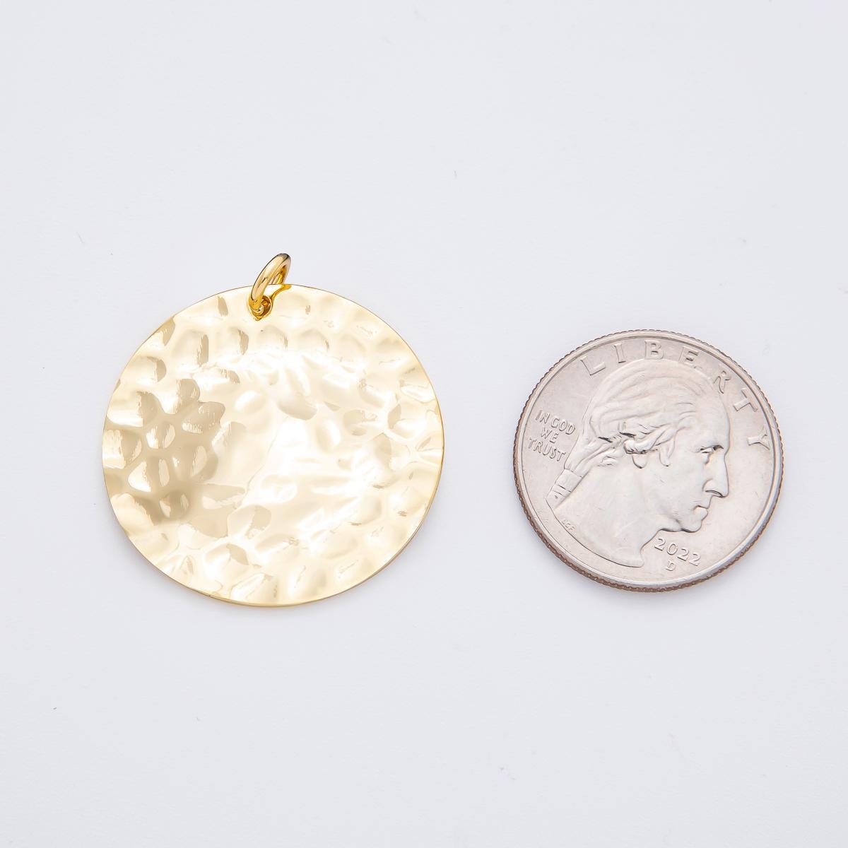 Modern Gold Hammered Round Coin Shape Pendant Charm Necklace Jewelry Supply DIY Jewelry Findings in 18k Gold Filled Textured Pendant N-1798