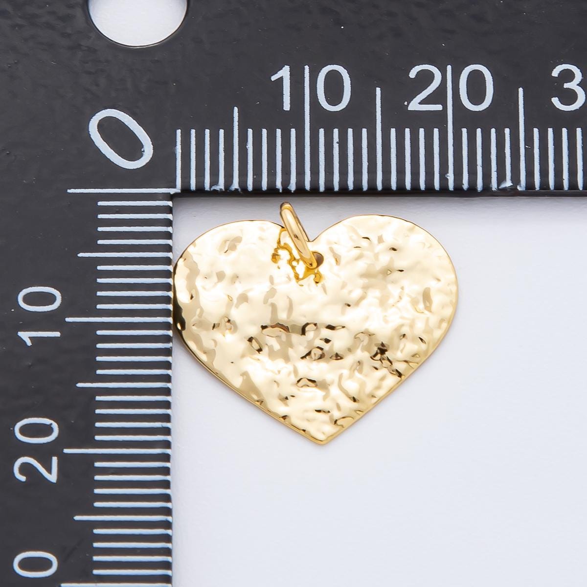 Big Modern Gold Hammered Heart Pendant Charm Necklace Jewelry Supply DIY Jewelry Findings in 18k Gold Filled Textured Pendant N-A1822