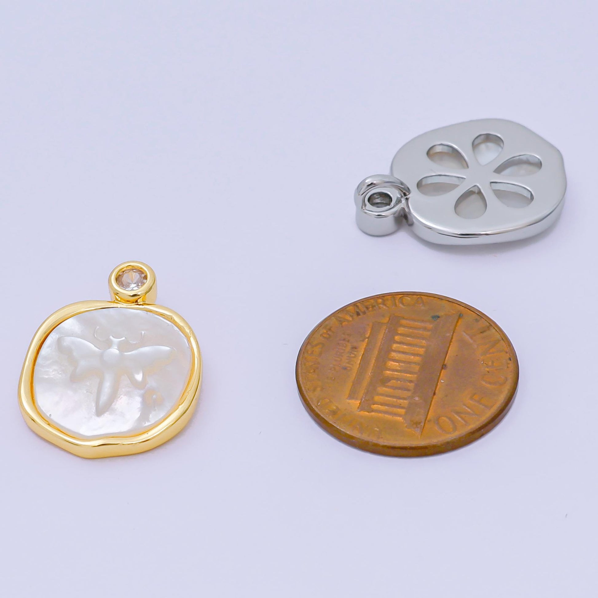 24K Gold Filled 20mm Mother of Pearl Dragonfly Medallion Pendant in Gold & Silver | AA-1578