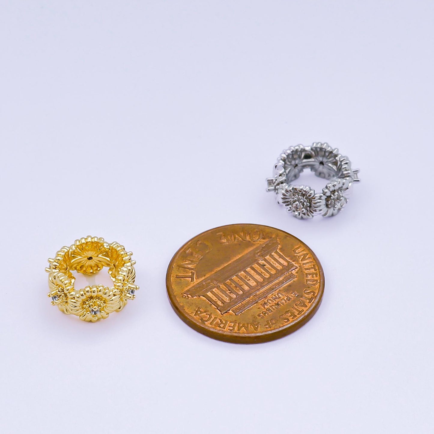 1x dainty flower spacer beads, Sun flower beads, floral bracelet connector for bracelet jewelry making supply finding 10mm B-008