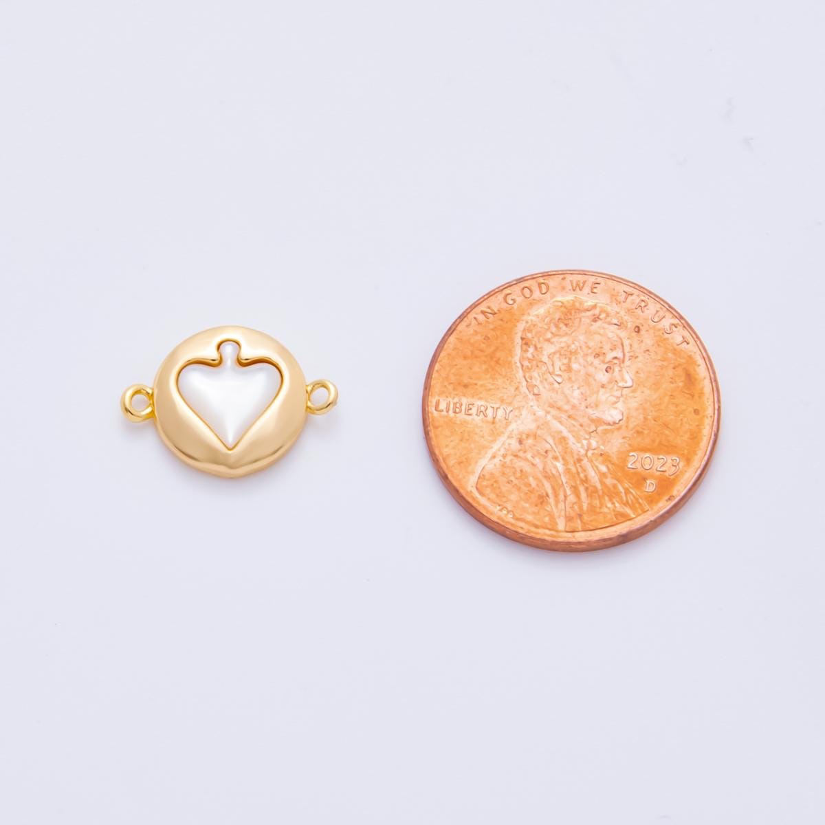 18K Gold Filled 10mm Pearl Spade Charm Connector Poker Card Jewelry Connector for Bracelet | Y-048