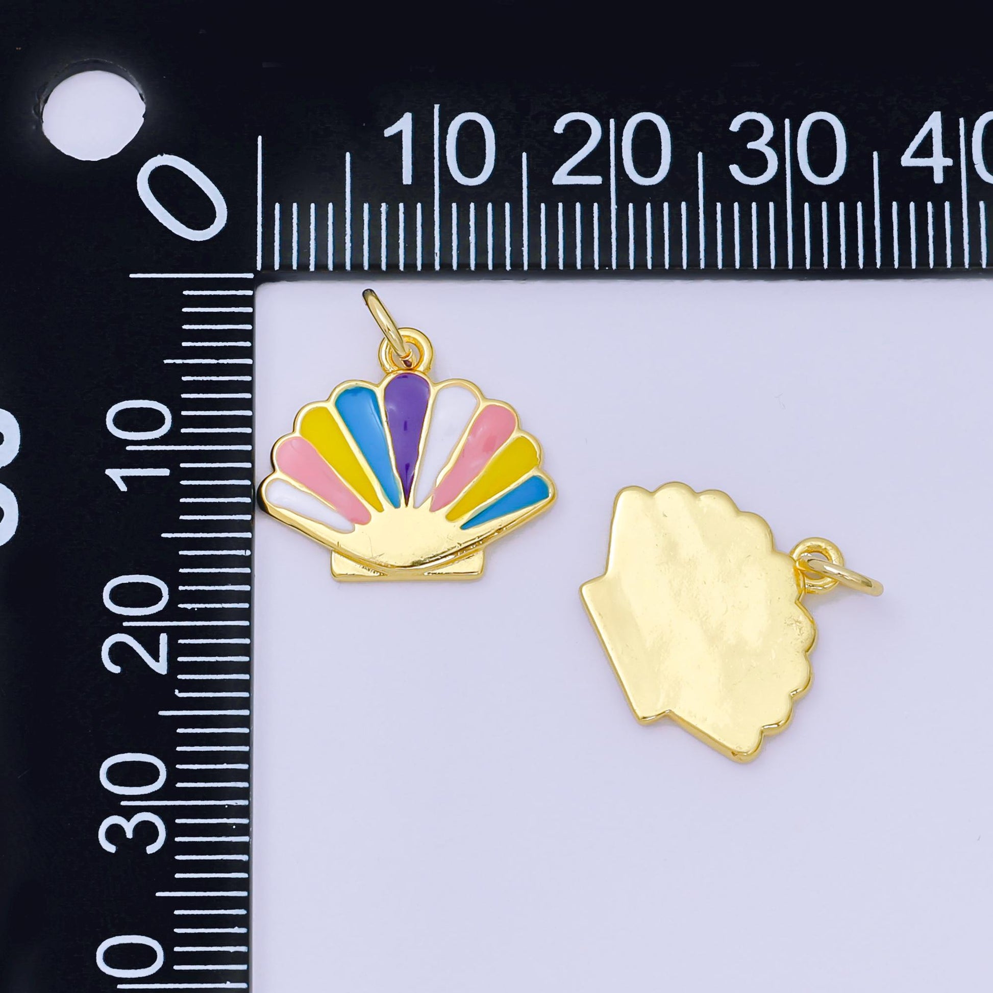 24K Gold Filled 14mm Colorful Enamel Art Rainbow Clam Shell Sea Animal Charm | AH-606