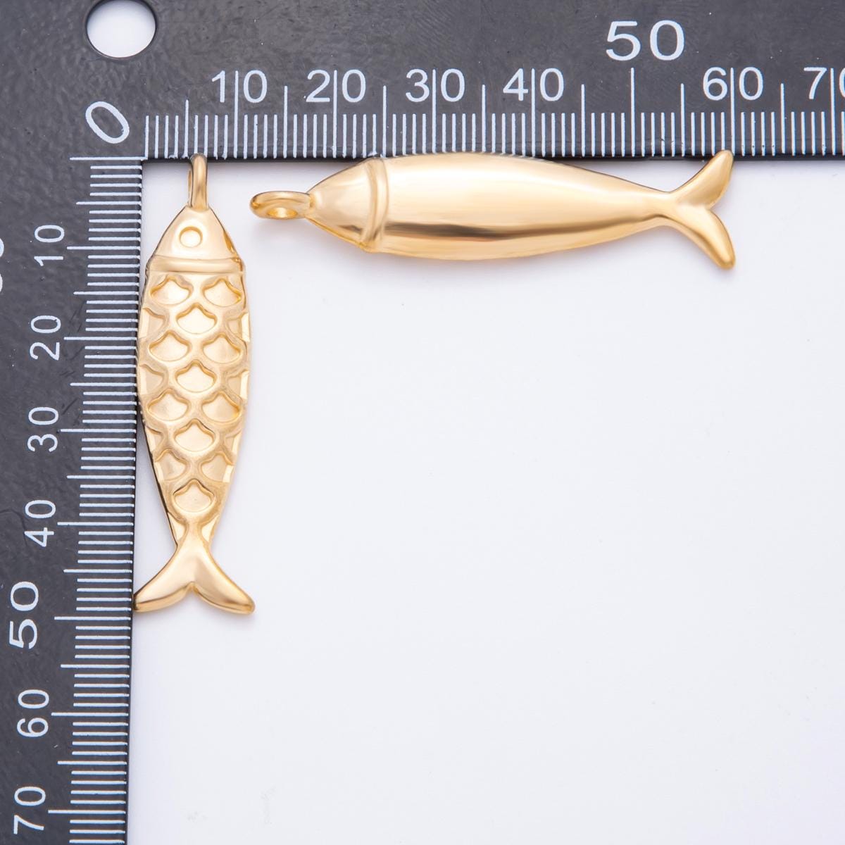 PVD Gold Stainless Steel Fish Pendant Gold Fish Charm Bracelet Necklace for DIY Jewelry Making Supply Tarnish Free J-631