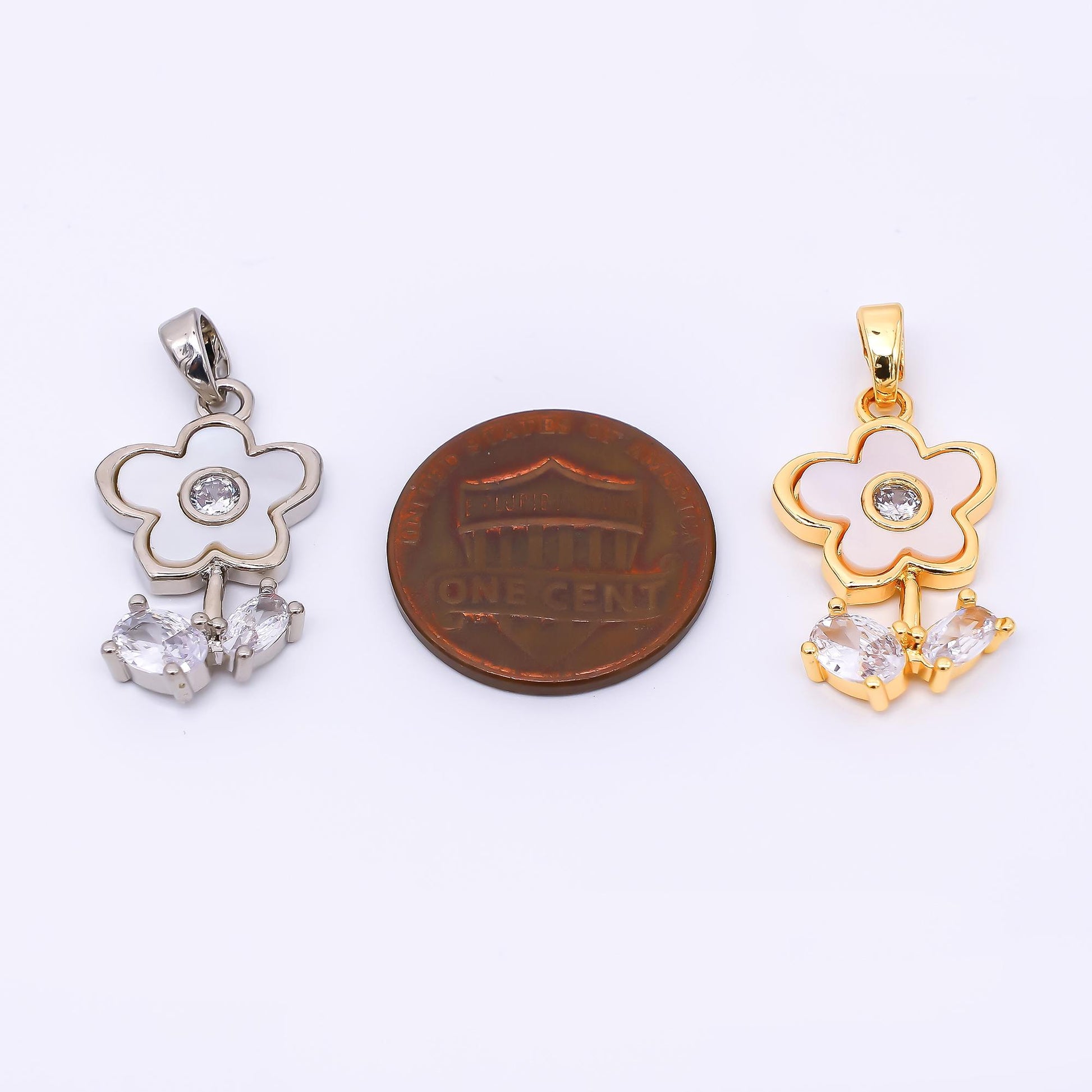 24K Gold Filled 21.5mm Oval Clear CZ Mother of Pearl Timeless Beauty Flower Pendant in Gold & Silver | AA-1571