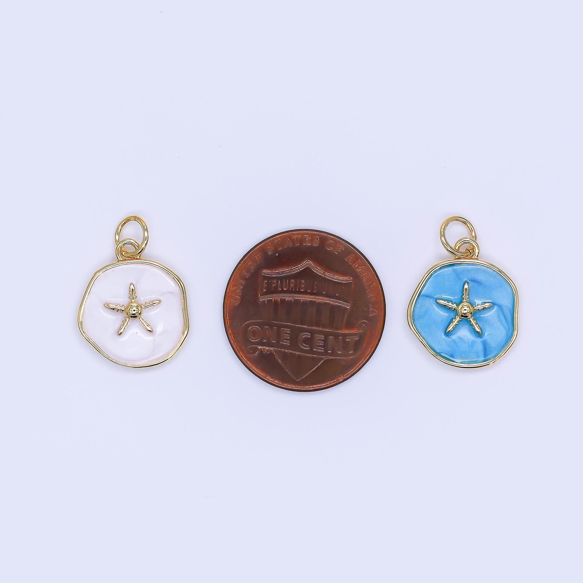 Enamel gold starfish Beach Charm medallion round charm for jewelry making | AF-527