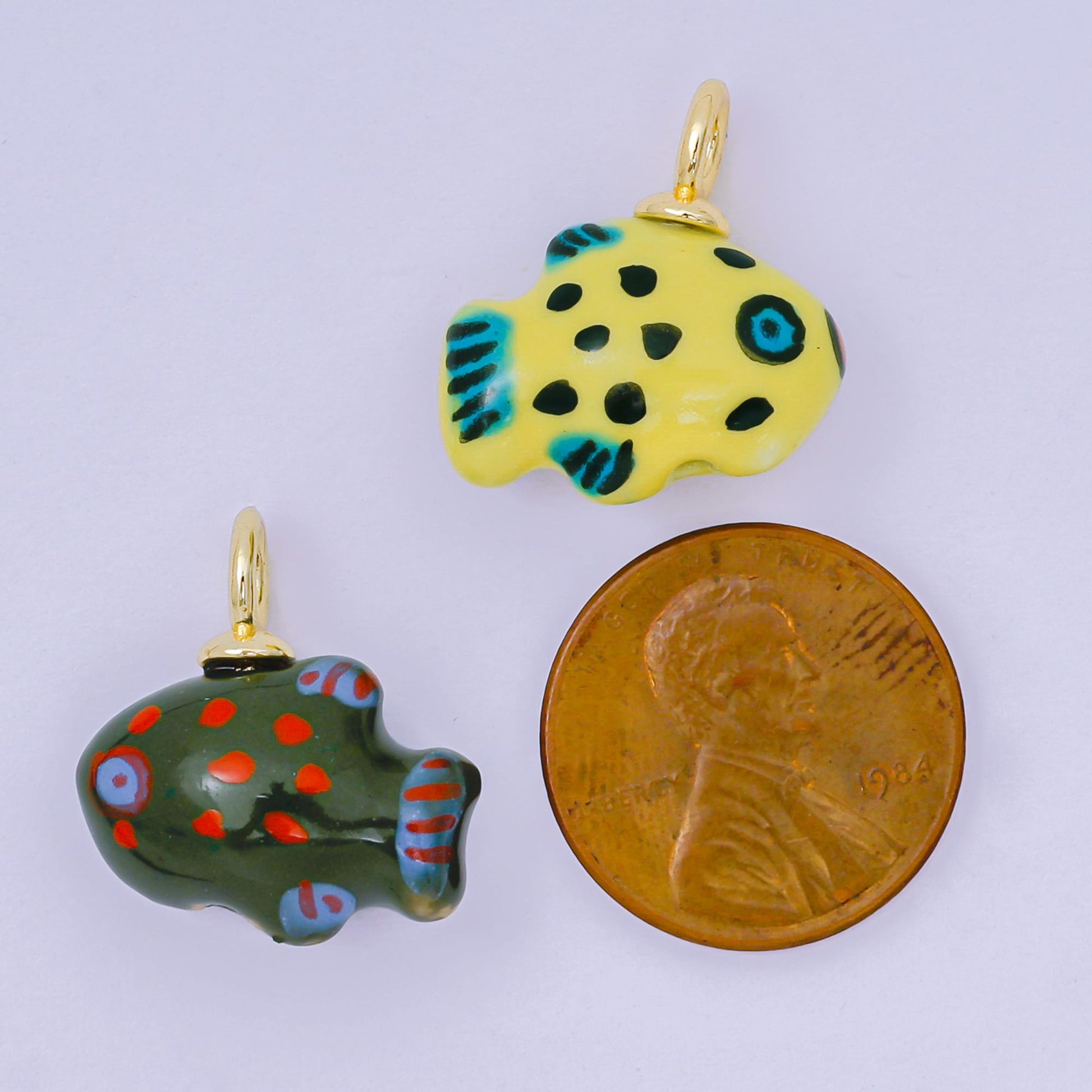 24K Gold Filled 19mm Ceramic Art Pocket Sea Fish Animal Charm in Pink, Red, & Yellow | M-783 M-794 M-755 M-770