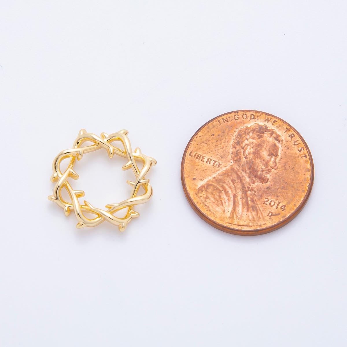 18k gold filled mini Jesus Crown of Thorn Cham | Z1239